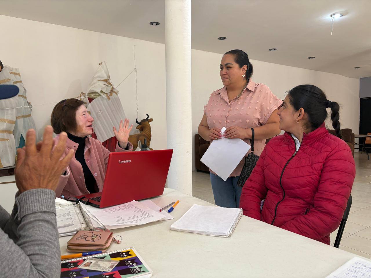 Promueven servicios especializados para mujeres en Atotonilco El Grande