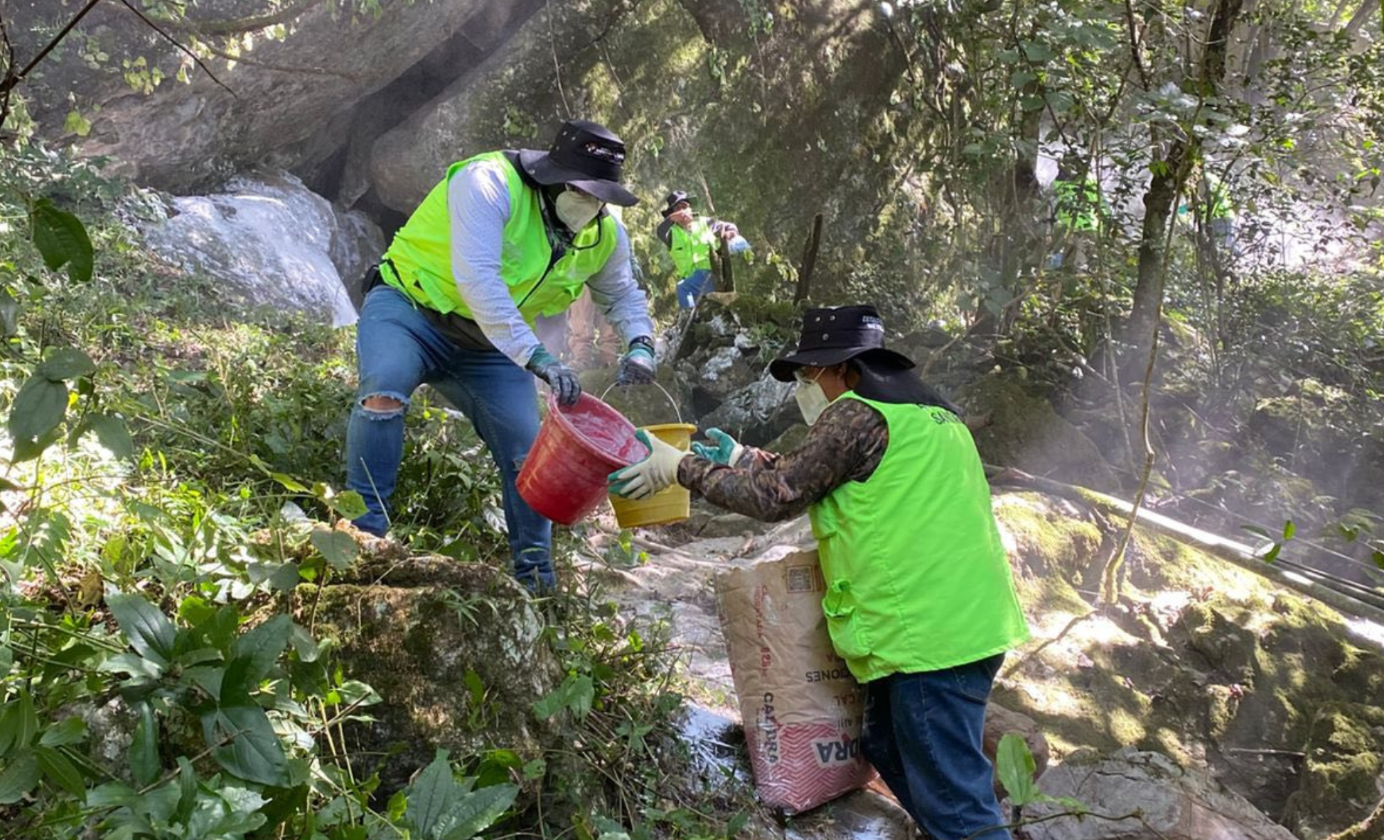 Refuerzan acciones de saneamiento en la Sierra Alta, Hidalgo, para garantizar agua segura