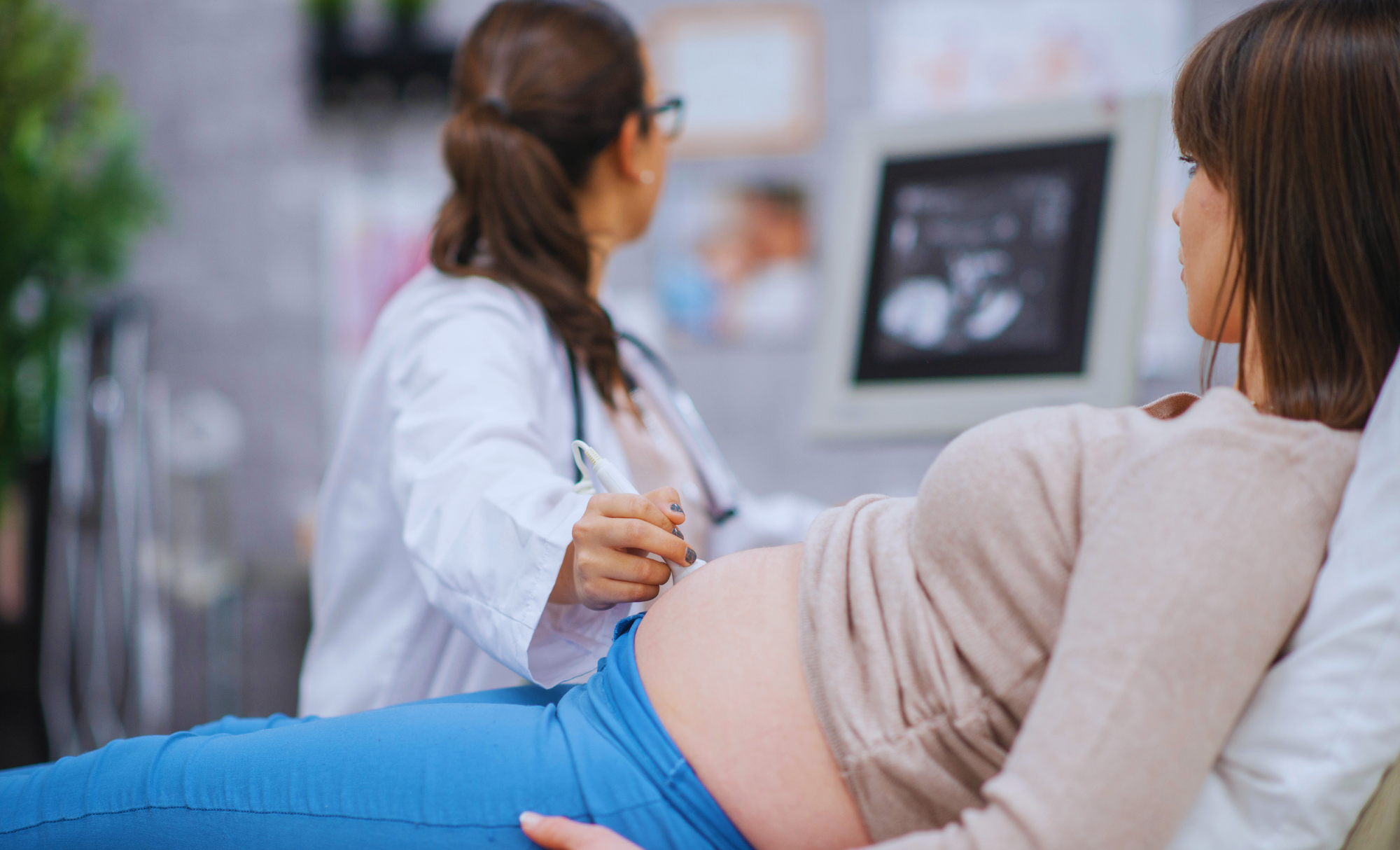 Riesgos en el embarazo: cambios corporales, emocionales y complicaciones silenciosas