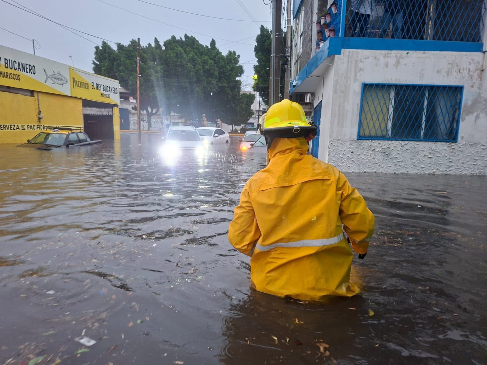 Refuerzan atención a familias afectadas por lluvias en Puebla