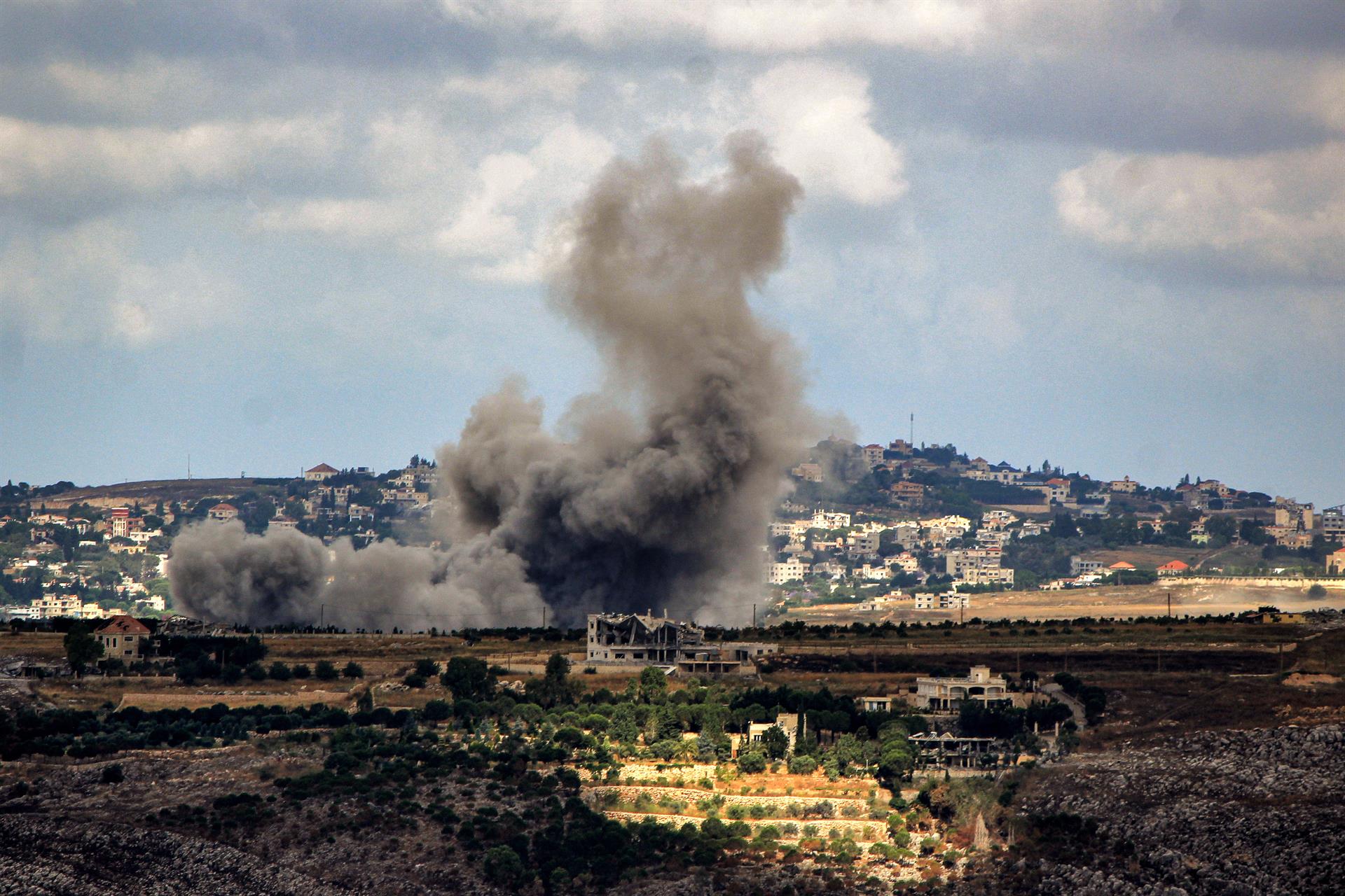 Líbano denuncia a Israel ante la ONU por usar herbicidas como arma química