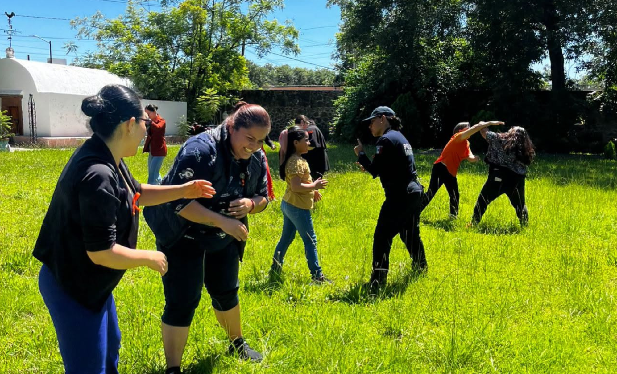 Defensa personal, yoga y zumba fortalecen el bienestar de las mujeres en Hidalgo