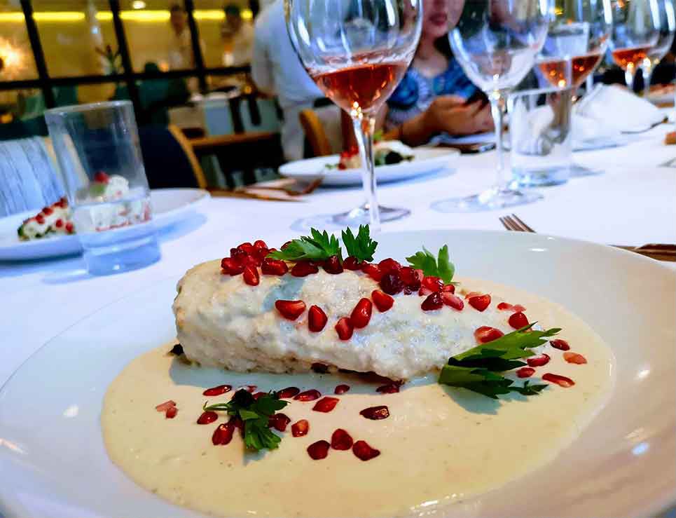 Tres lugares para disfrutar del auténtico chile en nogada en Puebla