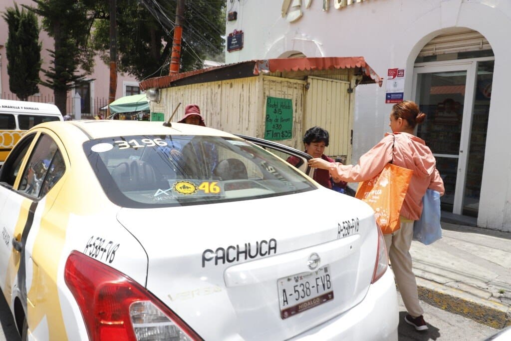 La anarquía de las tarifas de taxis en Hidalgo
