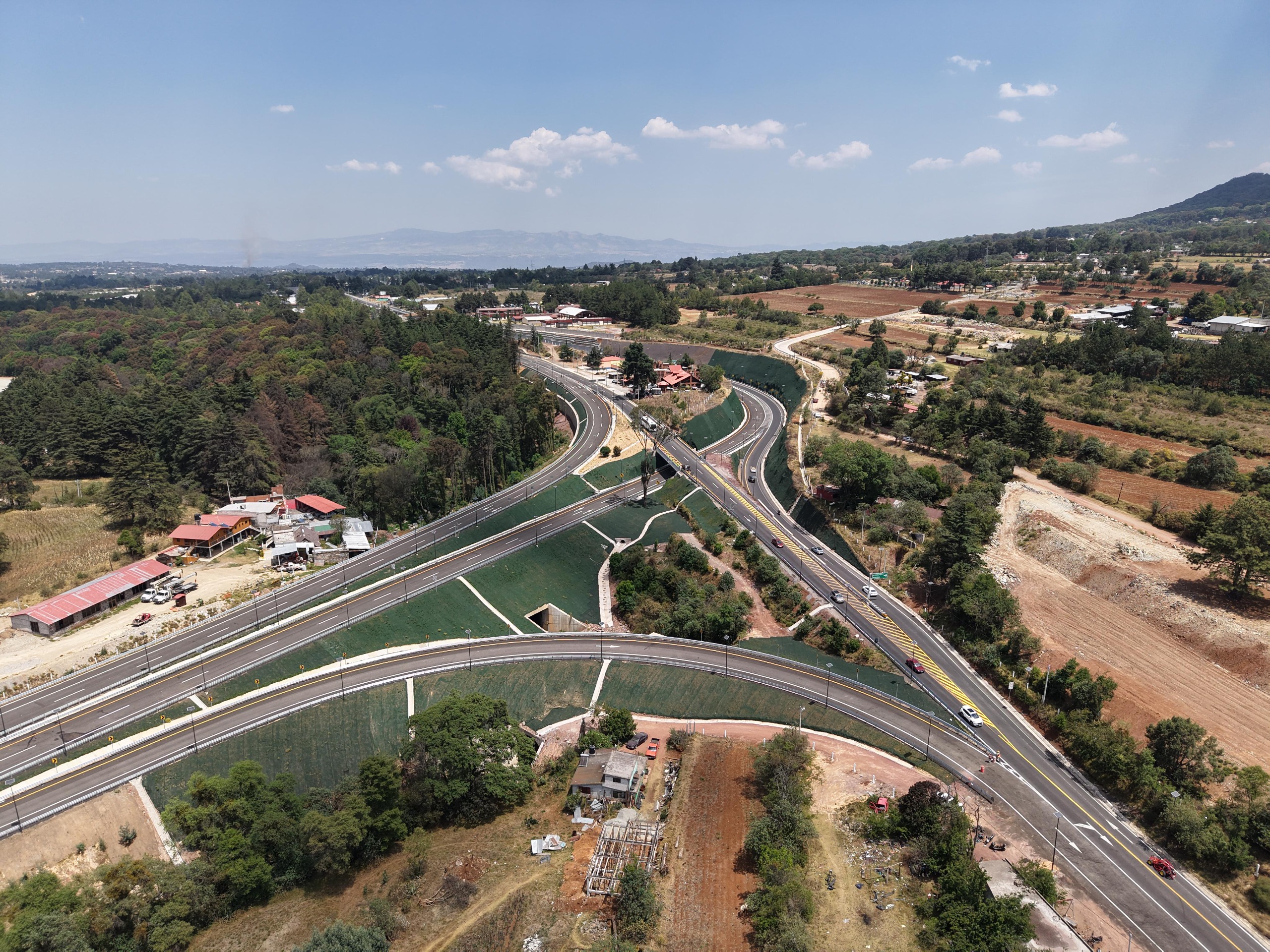 ¿Qué cambiará con los 2 mil 277 millones para la carretera Pachuca-Huejutla?