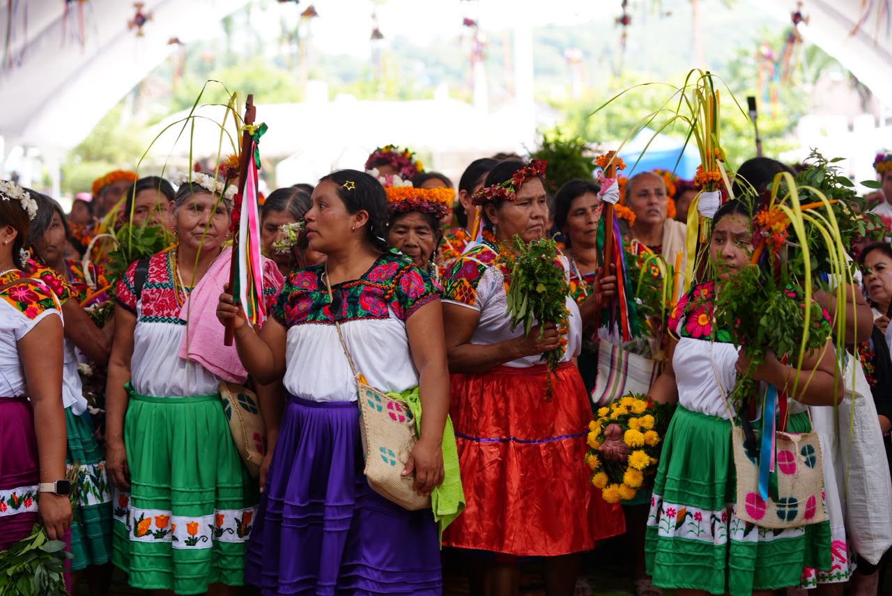 Hidalgo reivindica los saberes de sus pueblos originarios y sus parteras tradicionales