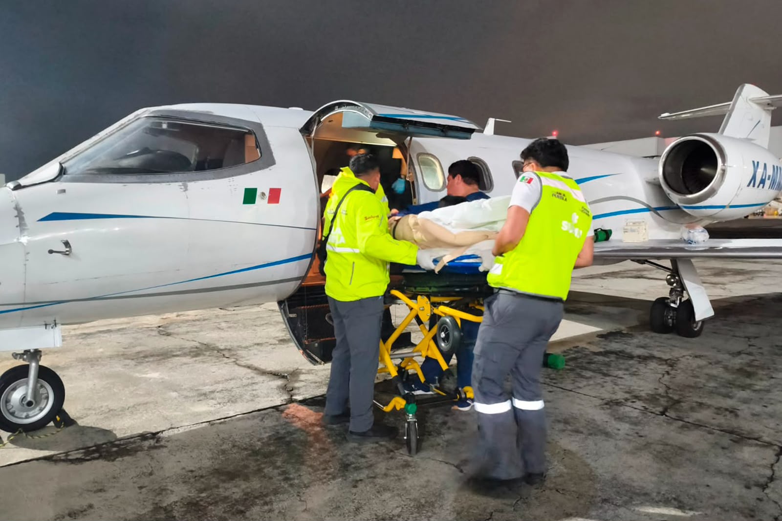 Puebla: coordinan traslado y atención médica a joven repatriado de EU