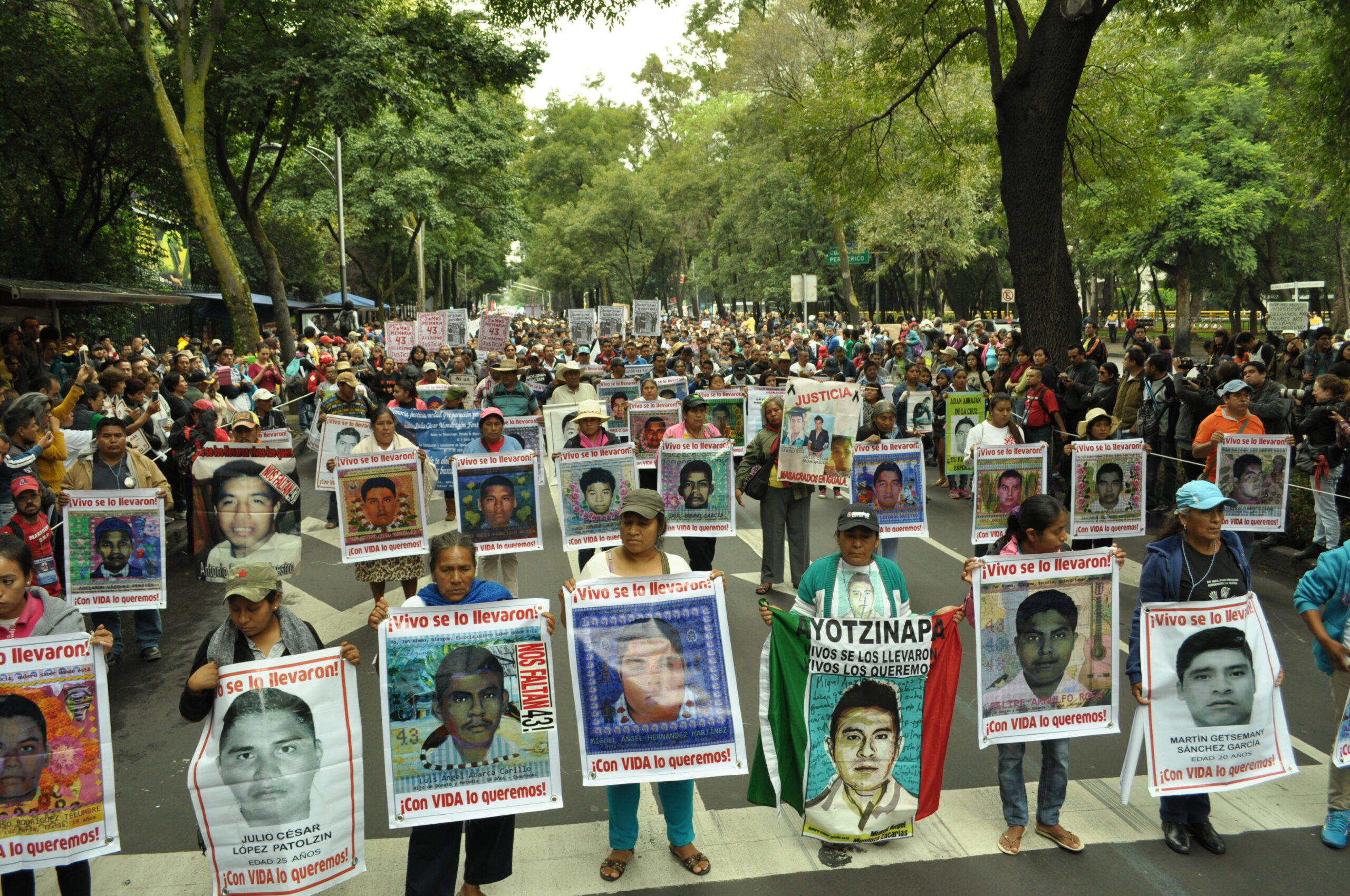 Sheinbaum afirma que continuará la investigación sobre Ayotzinapa: hasta conocer la verdad