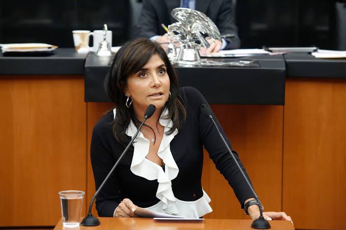 Alejandra Barrales propone reconocer el embarazo infantil forzado en la ley