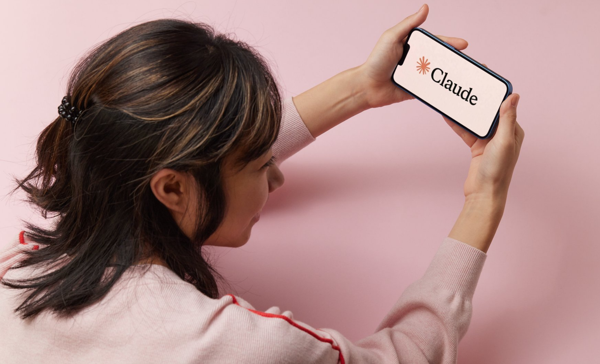 ¿La IA merece respeto? Anthropic permitirá que Claude termine conversaciones abusivas