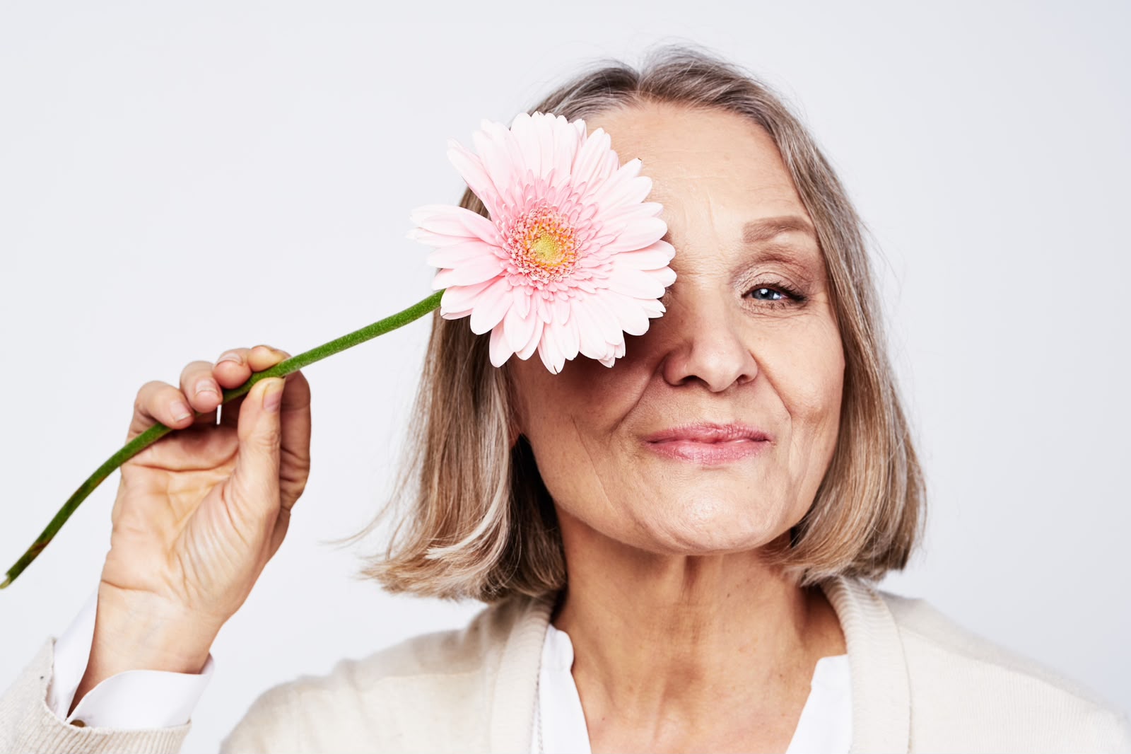¿Qué pasa durante la menopausia? Los cambios físicos y emocionales de los que poco se habla